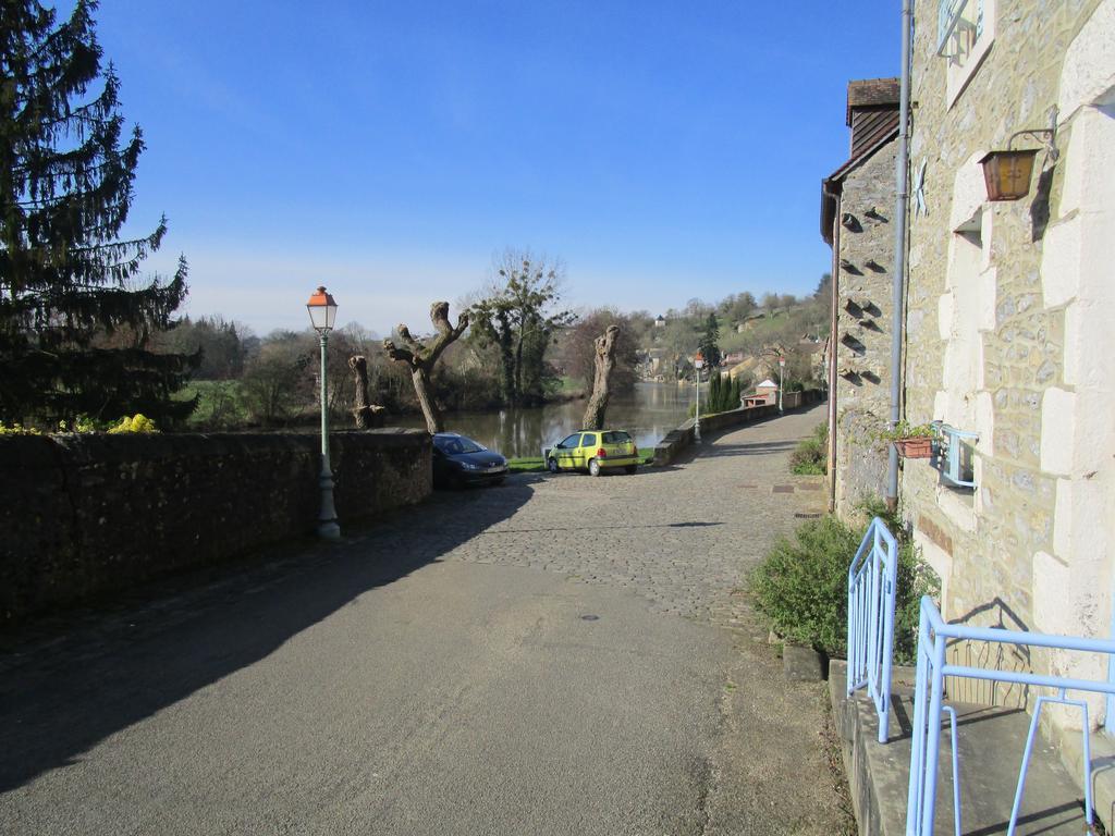 Gite Le Bourgneuf Fresnay-sur-Sarthe Екстериор снимка