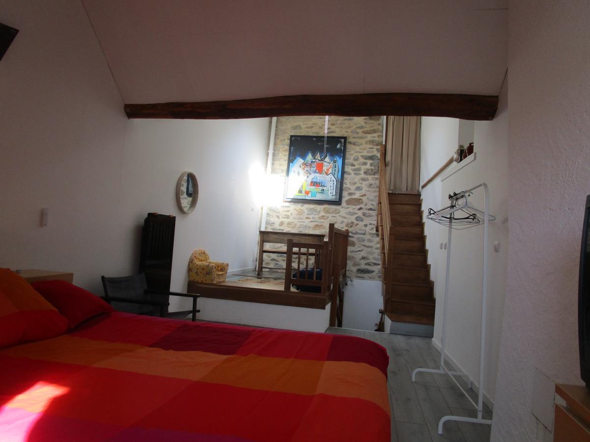 Gite Le Bourgneuf Fresnay-sur-Sarthe Екстериор снимка